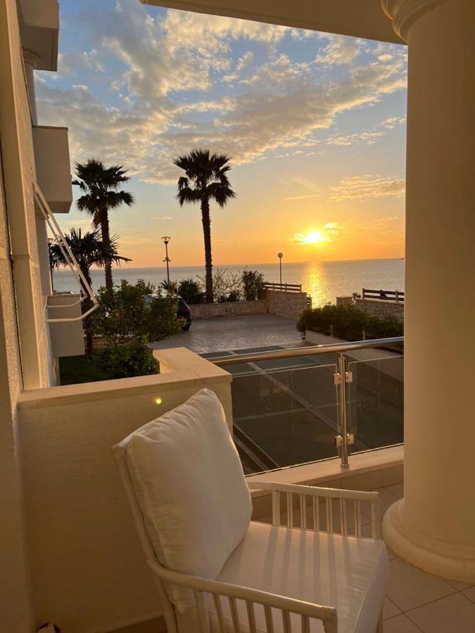 White Sidesea View Apartment Sarande Exterior photo